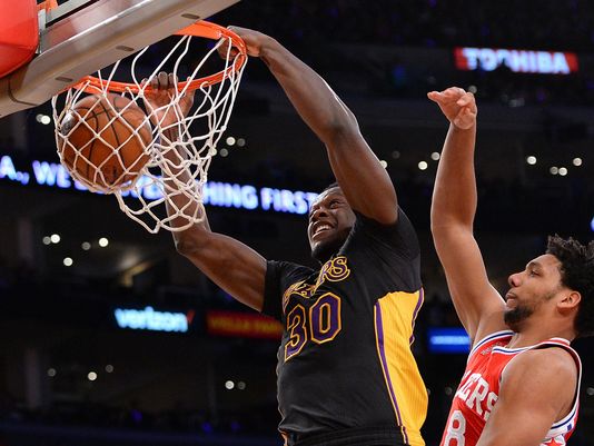 Sans Kobe Bryant, les Lakers gagnent (enfin) un deuxième match d'affilée