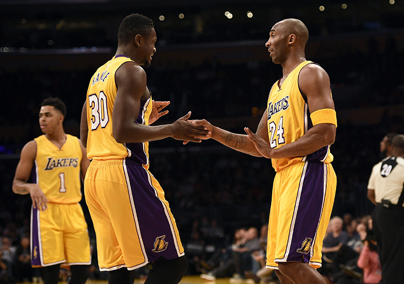 Humiliés à Utah, les Lakers appréhendent la vie sans Kobe Bryant