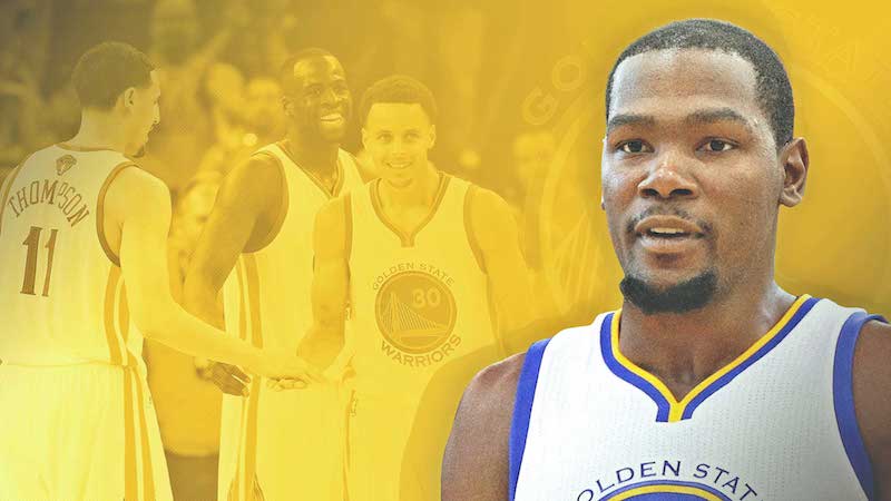 Golden State a profité de l'augmentation exceptionnelle du salary cap pour s'offrir un contrat maximum supplémentaire, et forcément du côté de la NBA et des propriétaires, ça fait grincer quelques dents...
