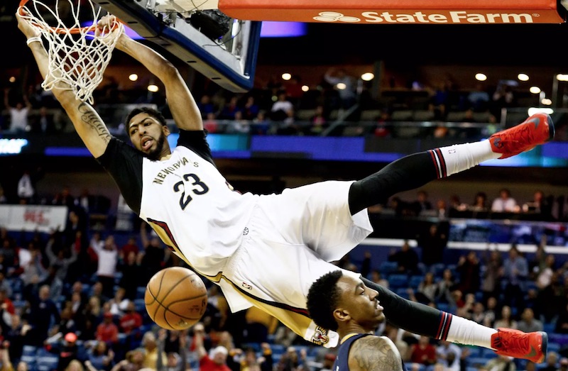La franchise de la Nouvelle Orléans est à la bourre et se traine à la 12e place de la conférence Ouest avec 9 succès, malgré un Anthony Davis en mode quasi MVP (29,6 pts, 10,9 rbds, 2,8 contres, 1,5 interception, 2,2 passes).