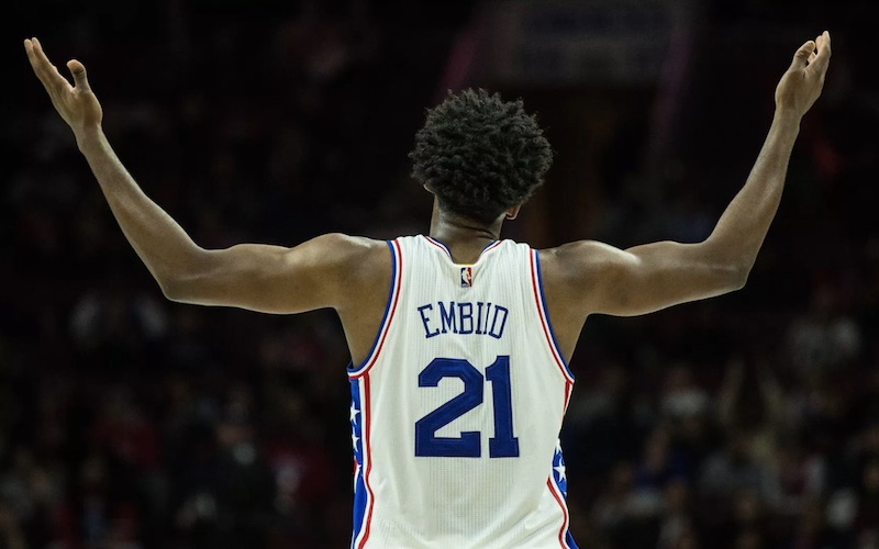 Joel Embiid aligne son 10e match consécutif à 20 points ou plus