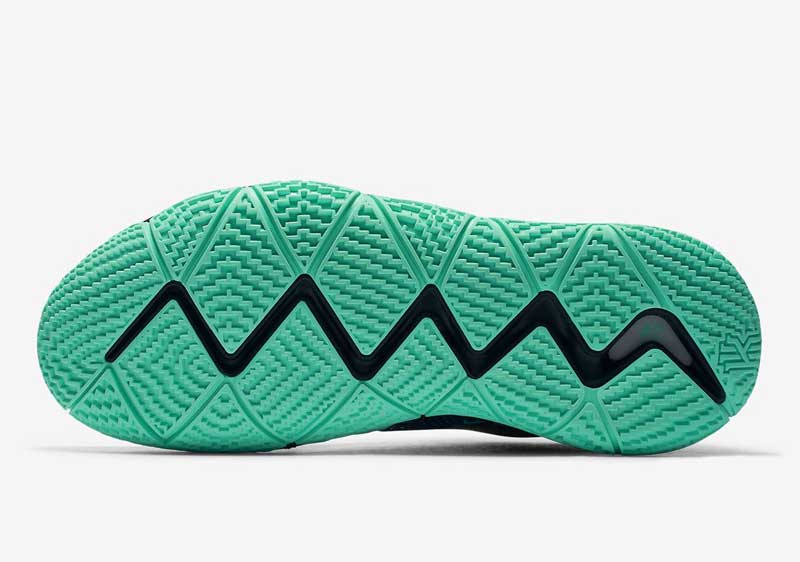 Nike la Kyrie 4 vient completer la collection Mamba Mentality Basket USA