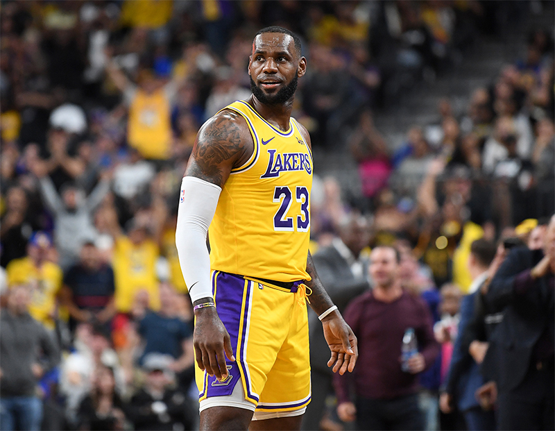 basket james