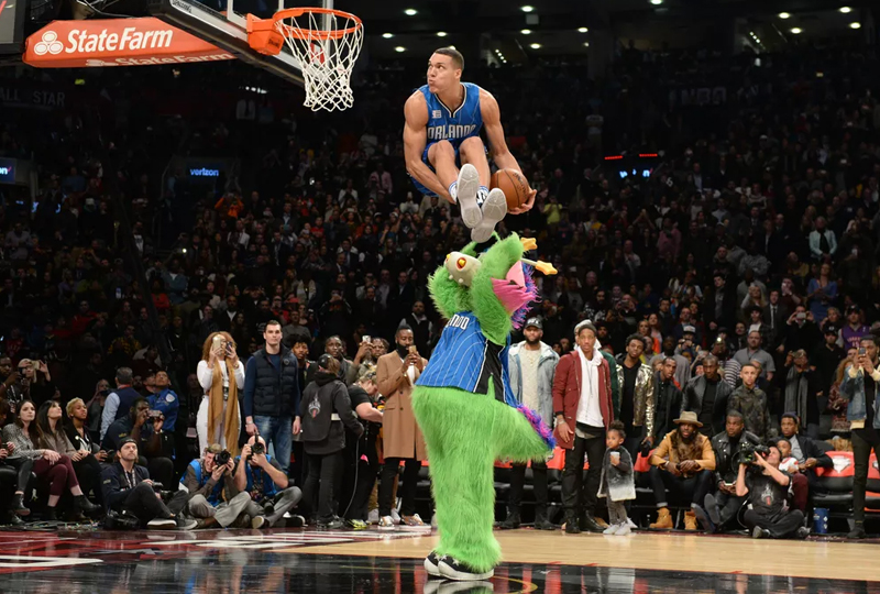 Le 13 février 2016, Zach LaVine et Aaron Gordon ressuscitent le Slam