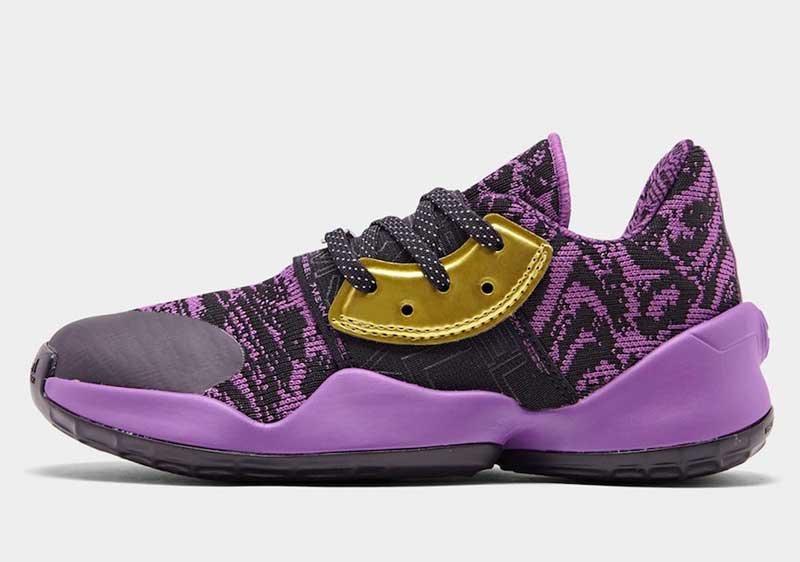 Adidas lance cinq chaussures dans la Guerre des toiles Basket USA