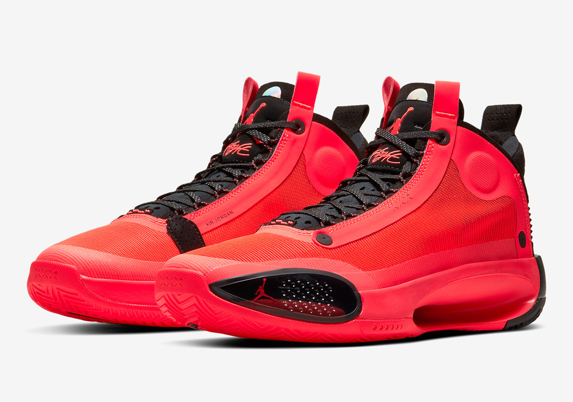 Les images officielles de la Air Jordan 34 Infrarouge Basket USA