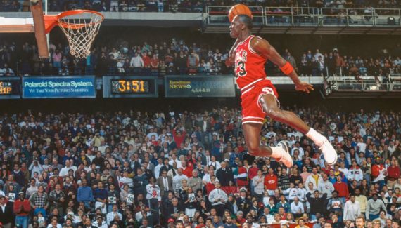 Il y a 35 ans, Michael Jordan battait Dominique Wilkins dans un Slam Dunk Contest de légende