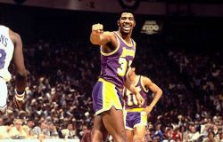 Le 16 mai 1980, le rookie Magic Johnson entre dans l’histoire des Finals