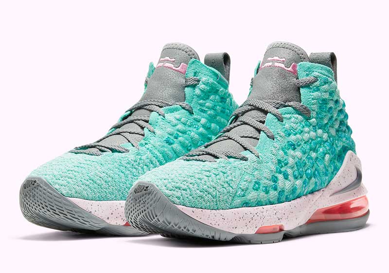 LeBron 17 retourne à South Beach 