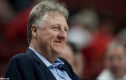 Le 22 juin 2000, Larry Bird tournait déjà la page du coaching
