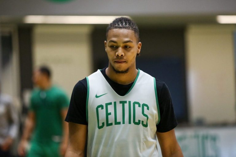 Juhann Begarin, une adaptation express à Las Vegas | NBA | Basket USA