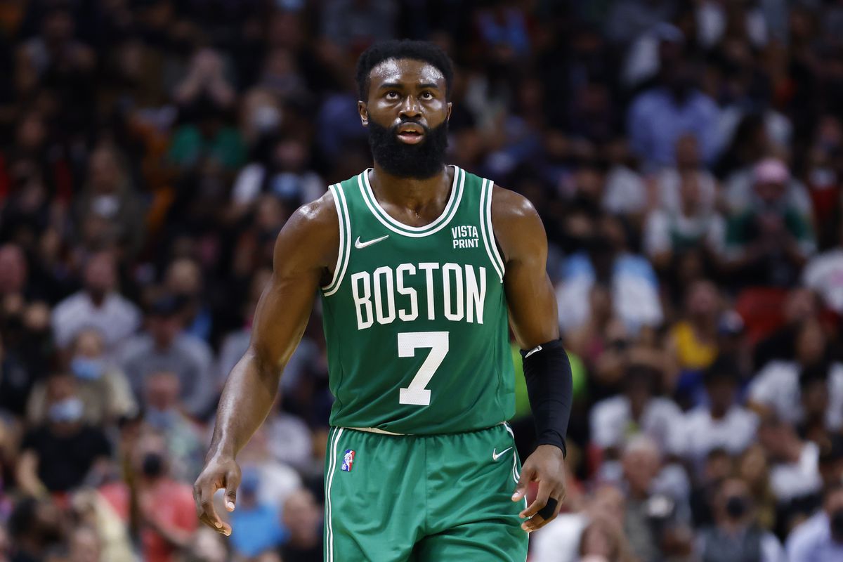 A comeback in relief form for Jaylen Brown |  NBA