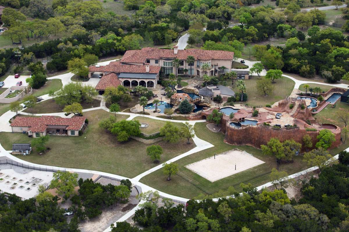 La propriété de Tony Parker à San Antonio mise en vente pour près de 17 millions d'euros