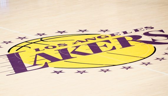 Un actionnaire des Lakers dans la course pour racheter le club de Chelsea ?