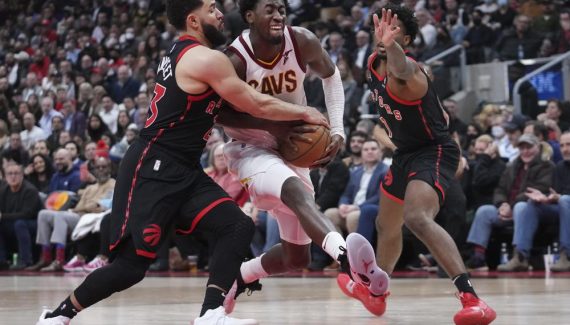 Loin de chez eux, les Cavaliers peinent à surmonter l’intensité des équipes de playoffs