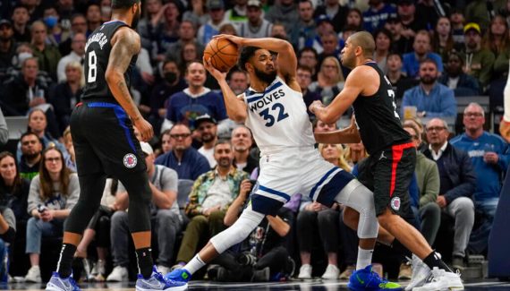 Les Clippers n’ont pas su profiter des fautes de Karl-Anthony Towns