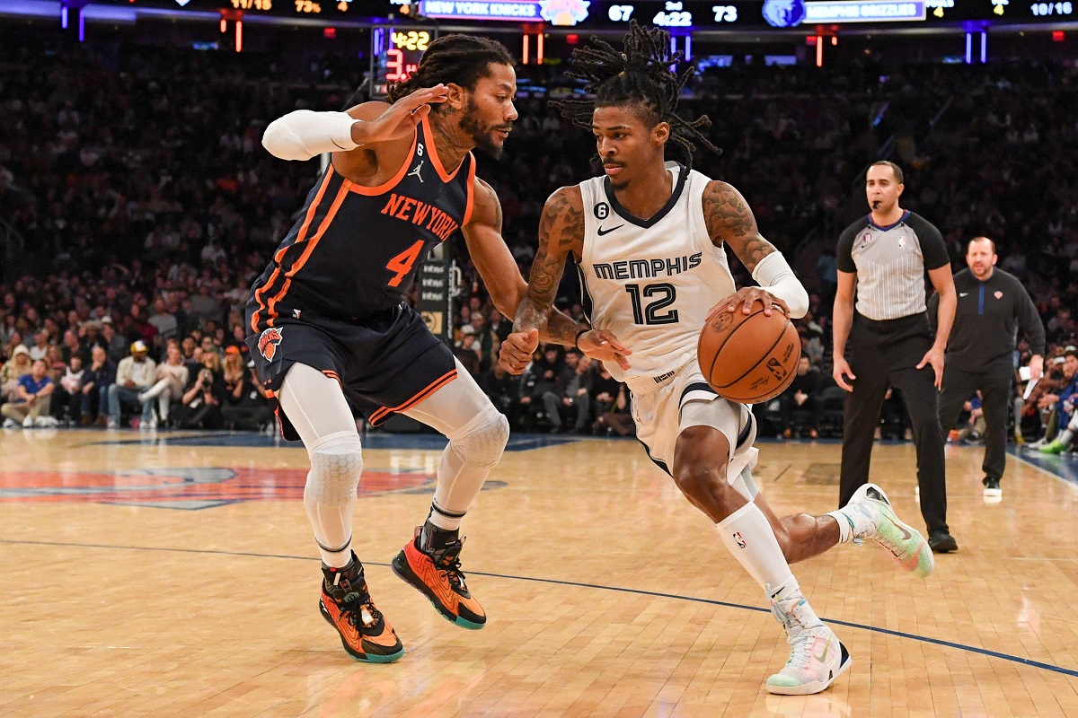 Ja Morant gifts jerseys to father, Derrick Rose after triple