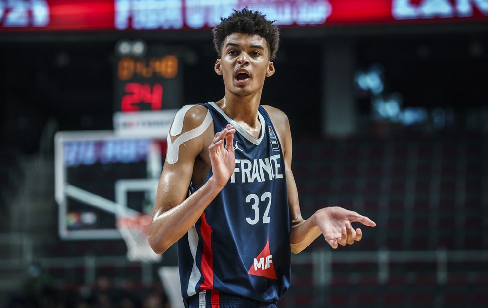 Avec Victor Wembanyama, le futur des Bleus commence maintenant • Basket USA