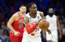 Danuel House Jr. reste à Philadelphie