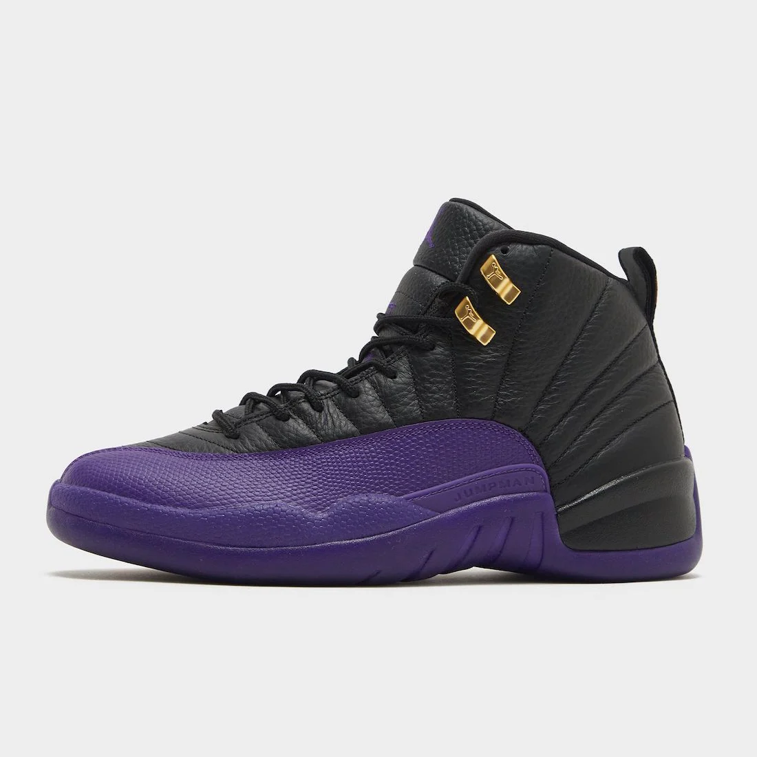 Air Jordan 12
