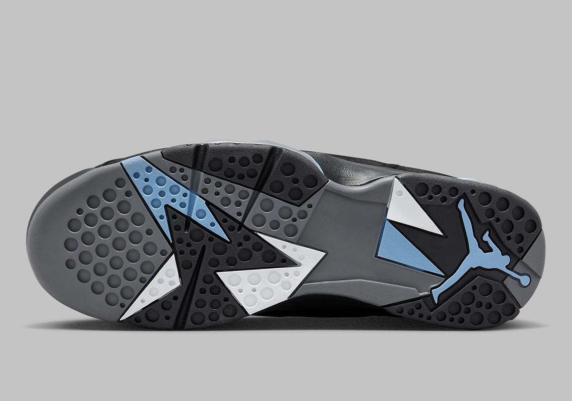 Air Jordan 7