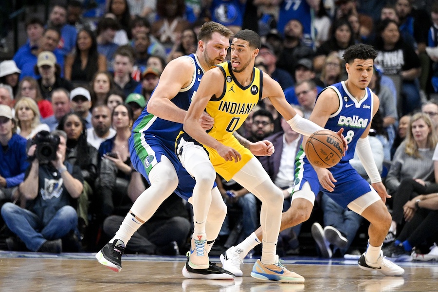 Tyrese Haliburton face à Luka Doncic