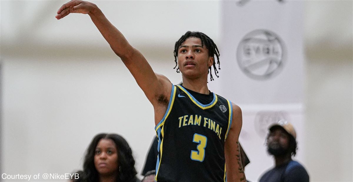 Jalil Bethea arrive à Miami