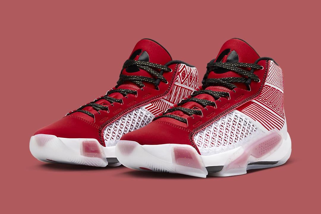 Chaussure de basket 38 jordan discount