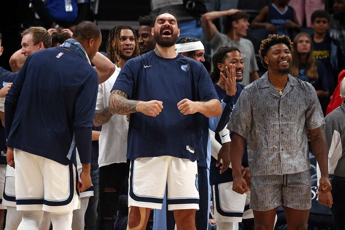 Steven Adams