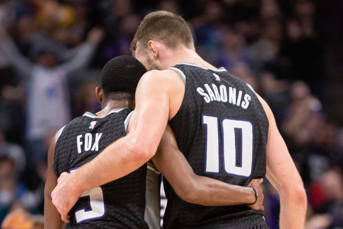 De'Aaron Fox et Domantas Sabonis