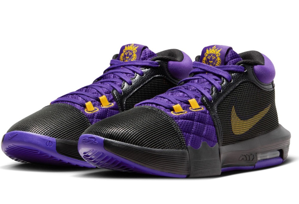 LeBron Witness 8