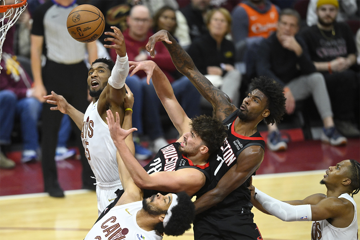 Donovan Mitchell et les Cavaliers face aux Rockets