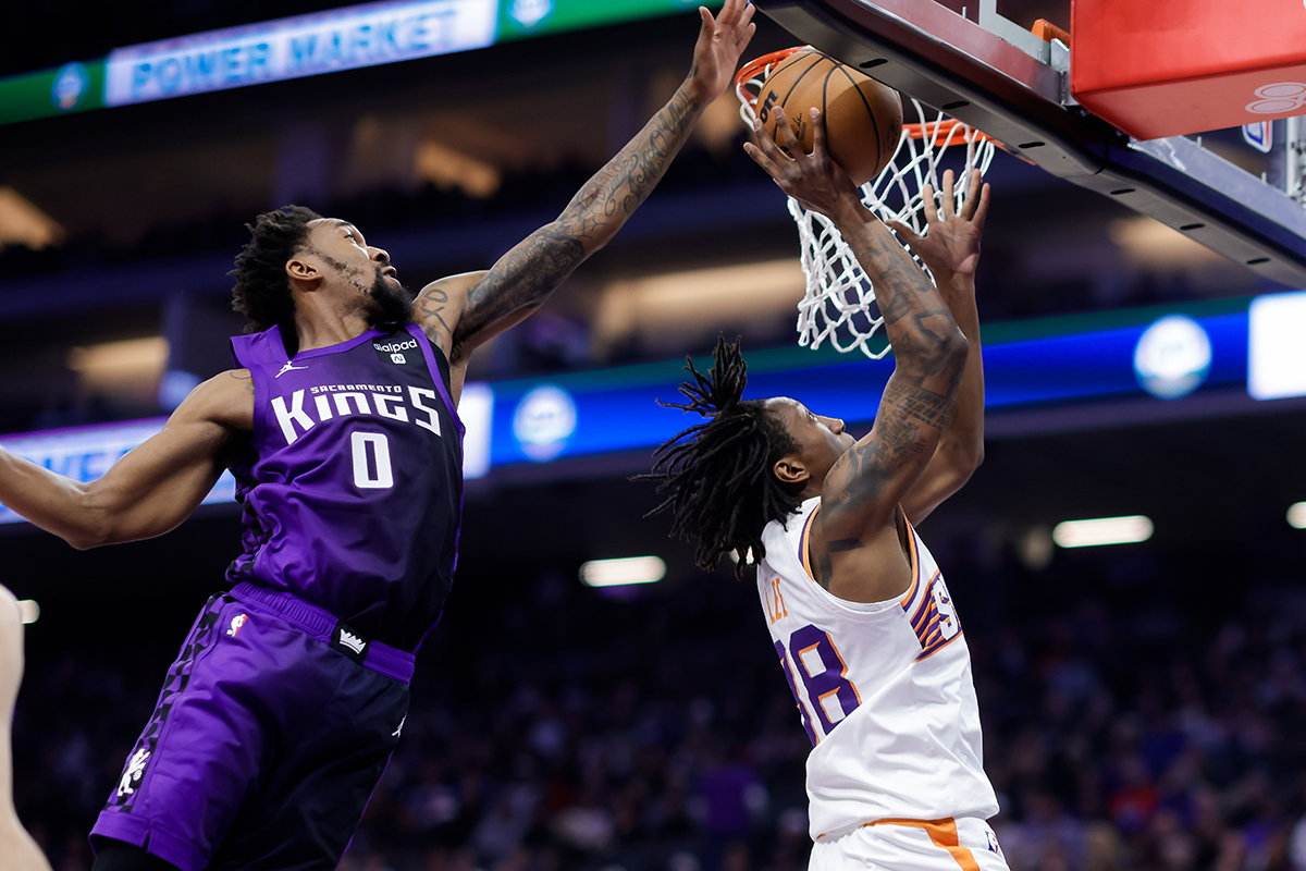 Les Suns perdus dans le troisième quart-temps