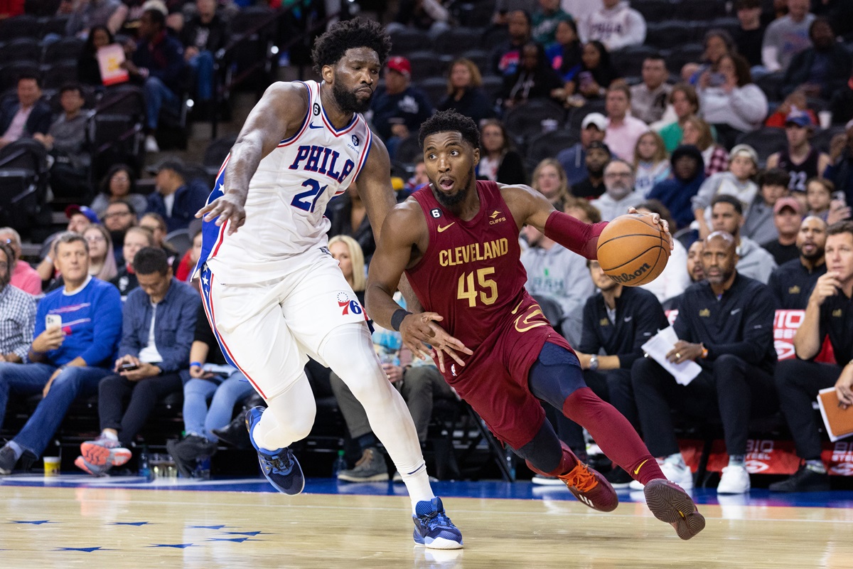 Donovan Mitchell et Joel Embiid