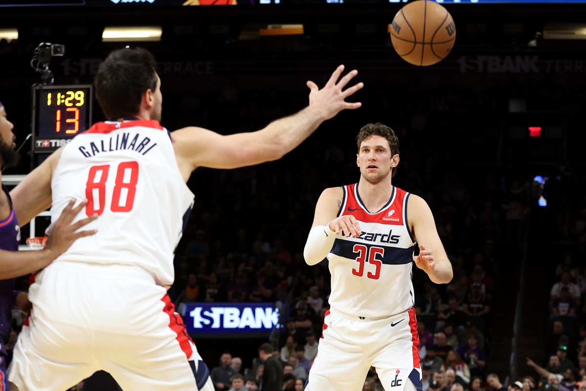 Mike Muscala et Danilo Gallinari