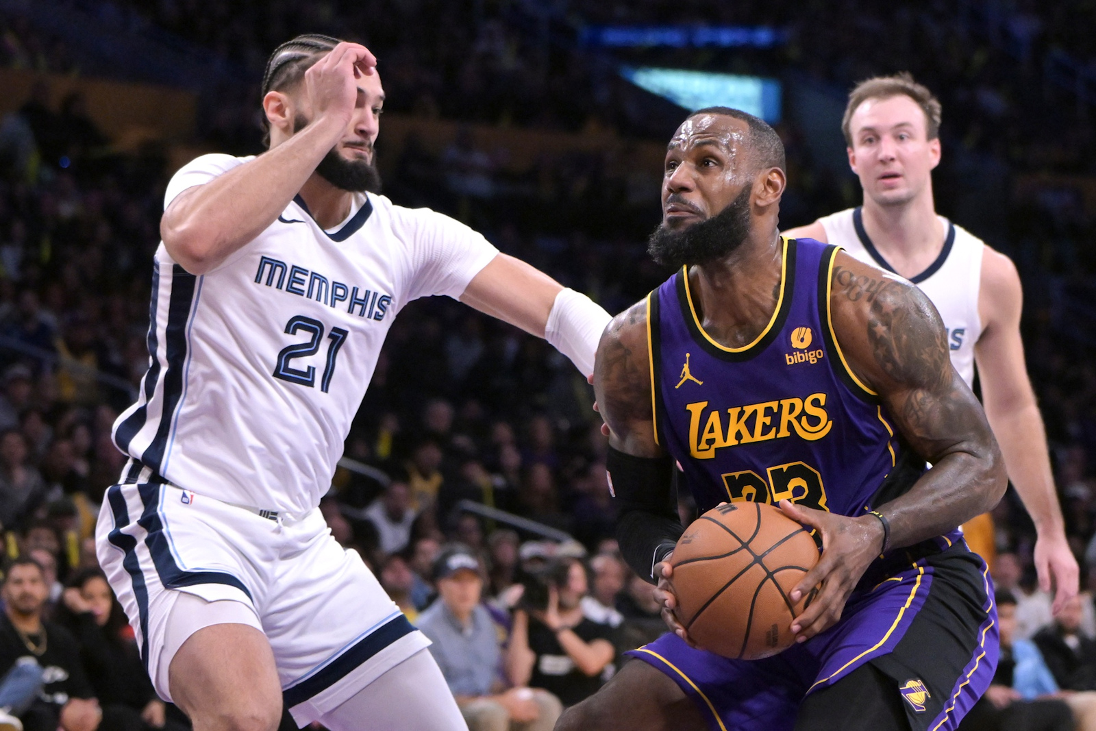 lakers