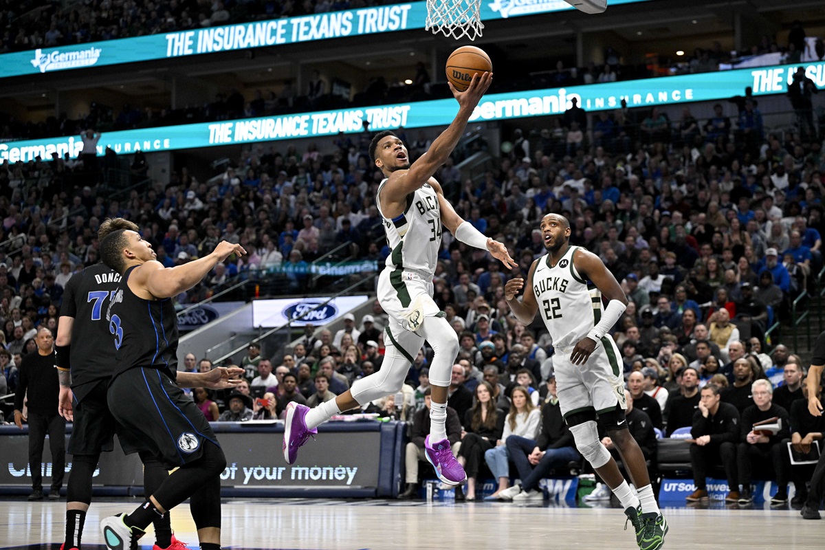 Giannis Antetokounmpo Bucks