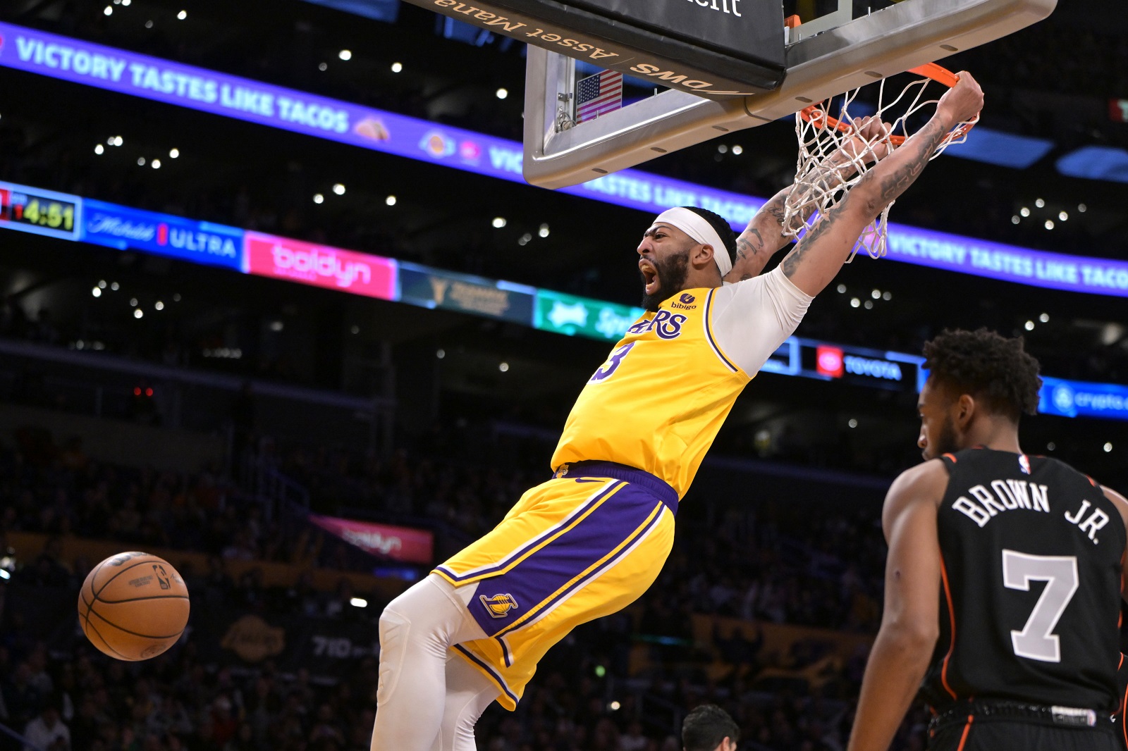 Anthony Davis lors de la victoire des Lakers contre les Pistons