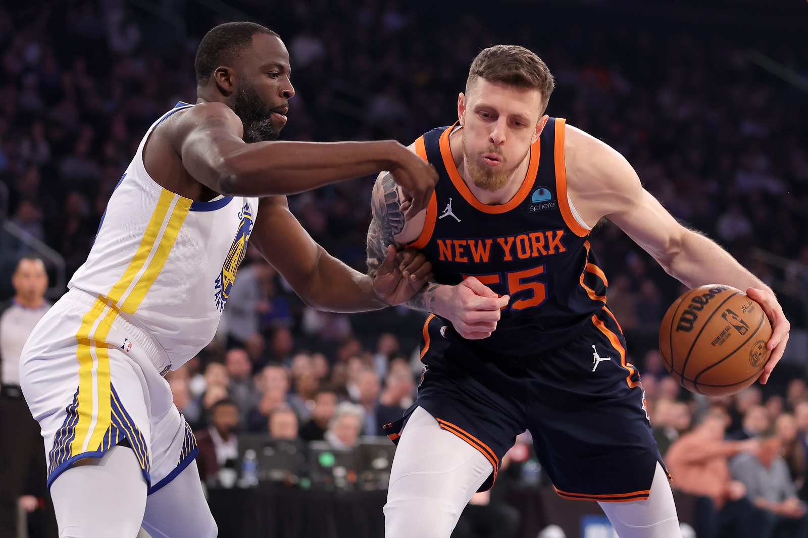 Isaiah Hartenstein (Knicks) contre les Warriors