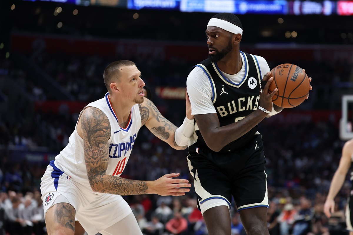 Daniel Theis