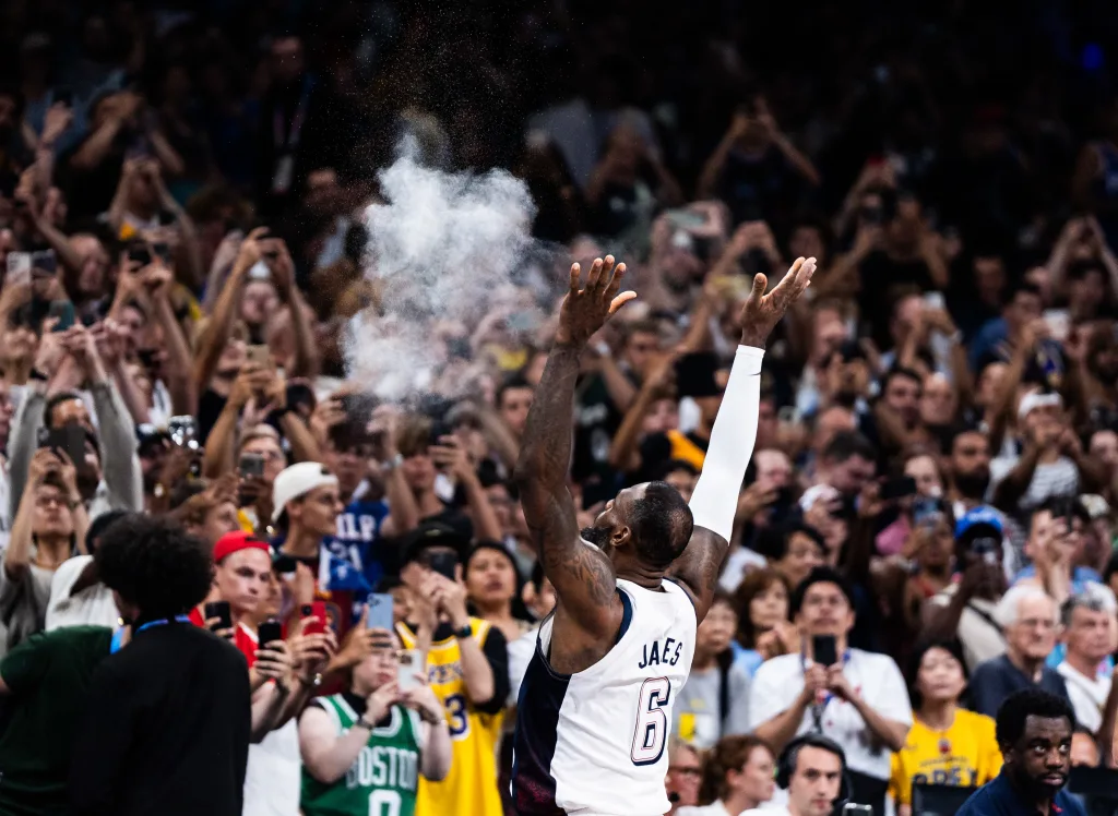 LeBron James et Team USA face au Soudan du Sud