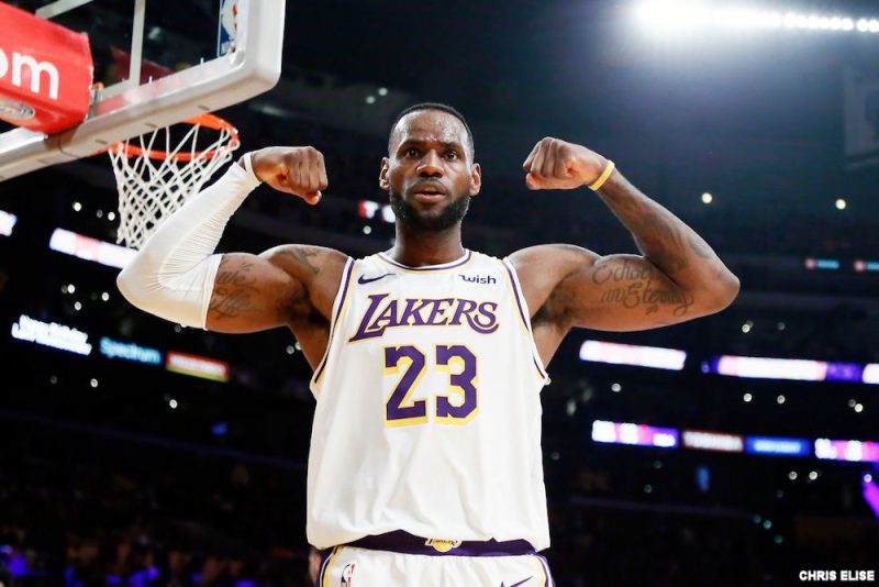 LeBron James en soutien de Caitlin Clark