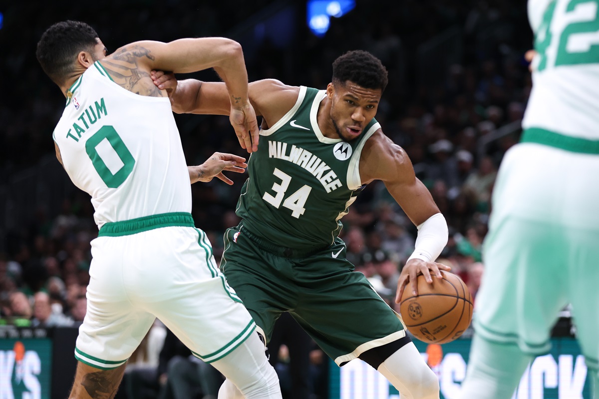 Giannis Antetokounmpo Bucks