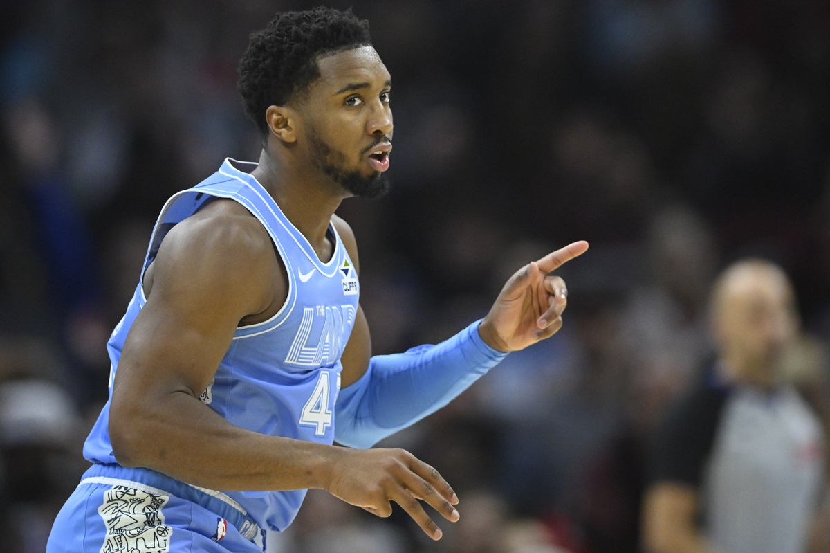 Donovan Mitchell Cavaliers