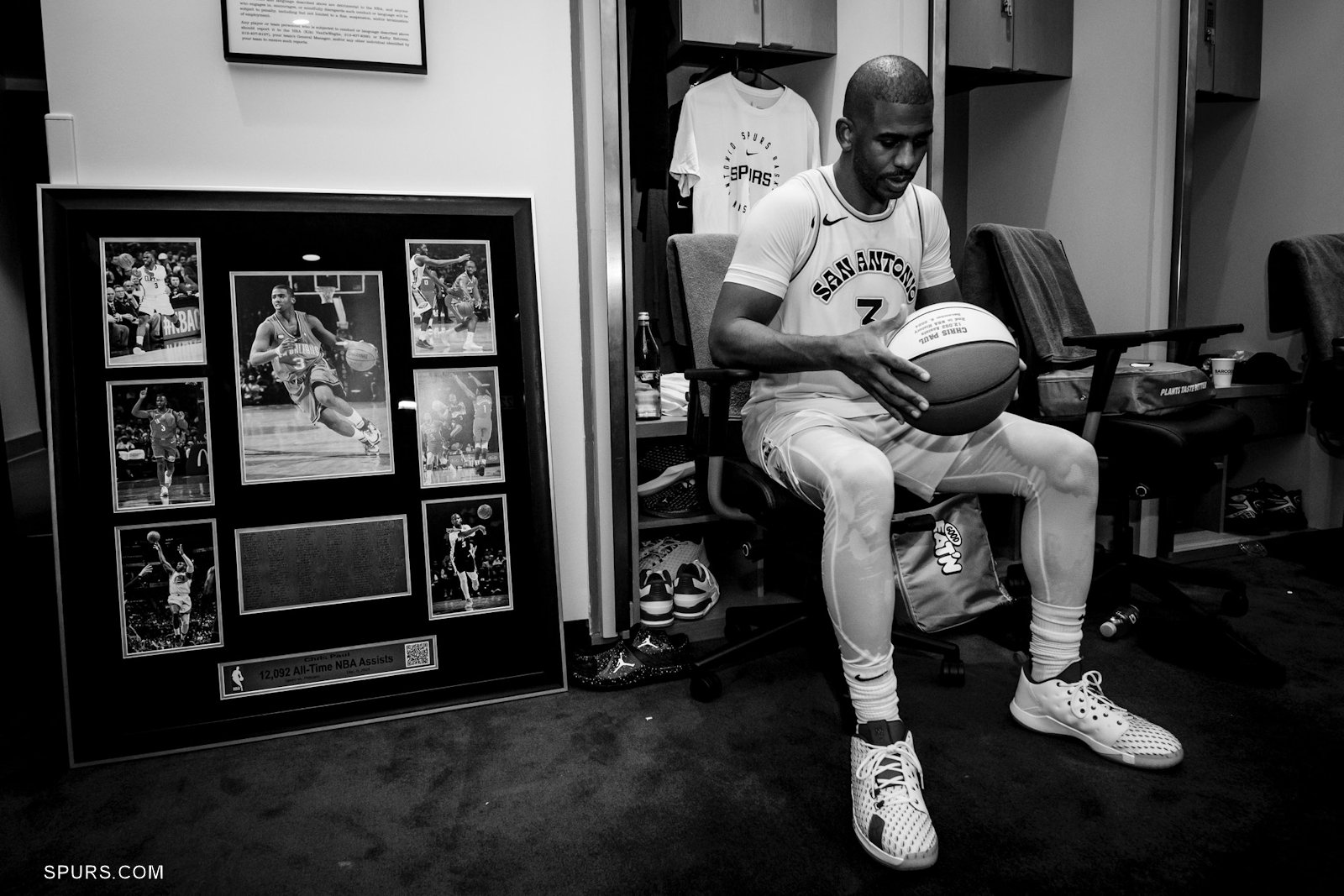 CHRIS PAUL