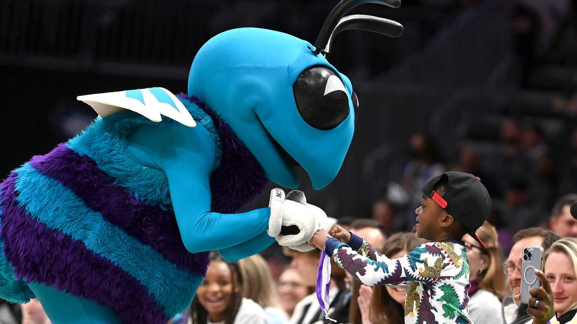 Le Père Noël chez les Hornets