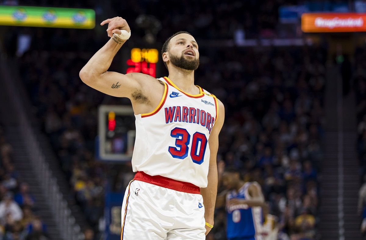 Stephen Curry (Warriors) contre les Sixers