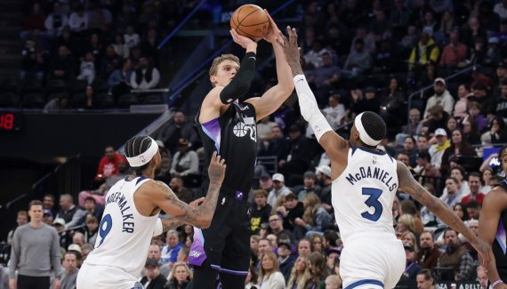 Une saison d’expériences pour Lauri Markkanen