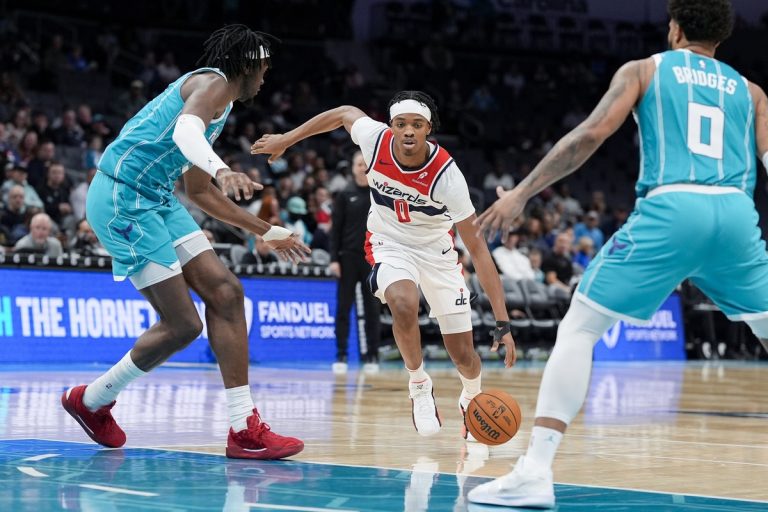 Stats & Highlights Bilal Coulibaly en forme, Trae Young décisif face à Cade Cunningham
