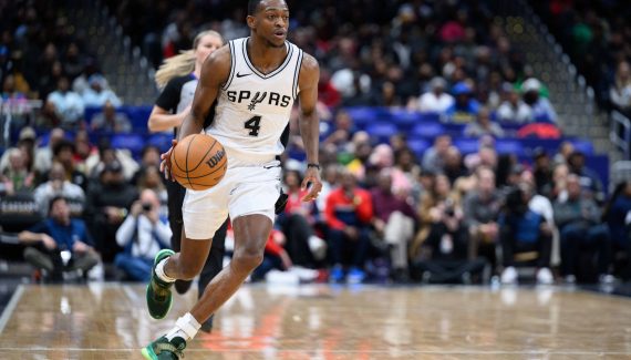 De’Aaron Fox est focalisé sur le « combat de la possession »